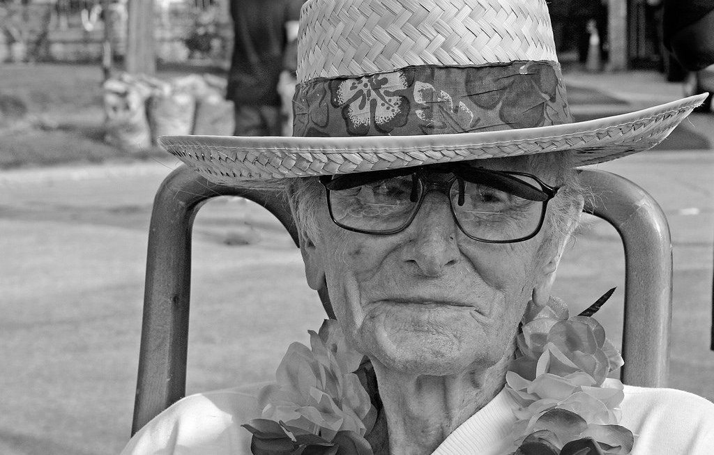 The Centenarian Diet - How to Eat For Longevity